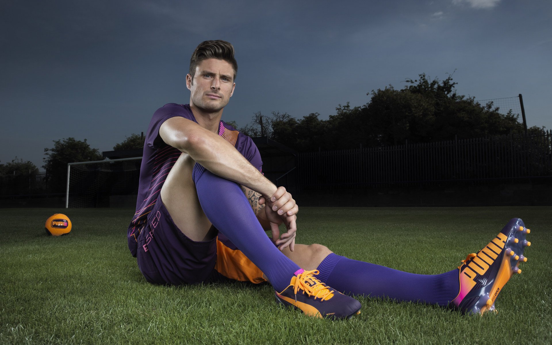 普劳德再次刷新个人蝶泳纪录，普劳德游泳